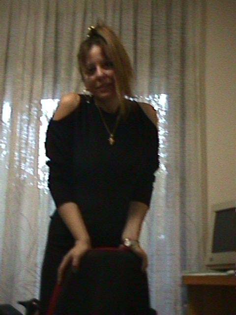 adry12.jpg (71103 byte)