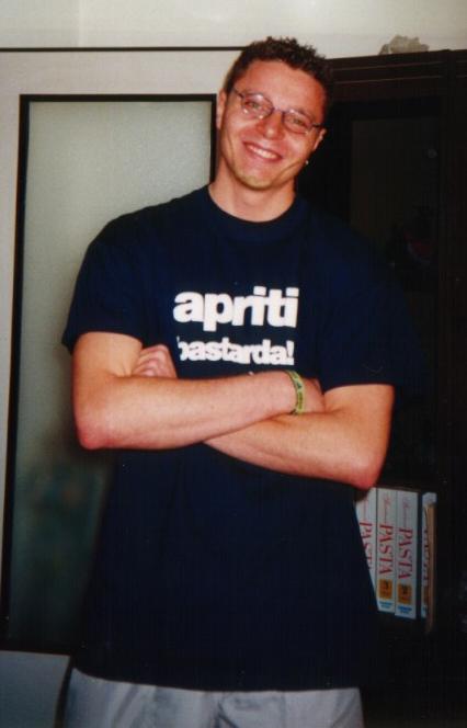 Dj pulciotto che fa il prof......